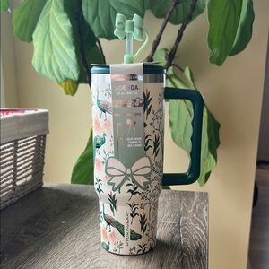 NWT Hydragear Agenda Floral Peacock Tumbler 30 oz